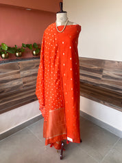 Banarsi zari woven boti with bandhej dupatta