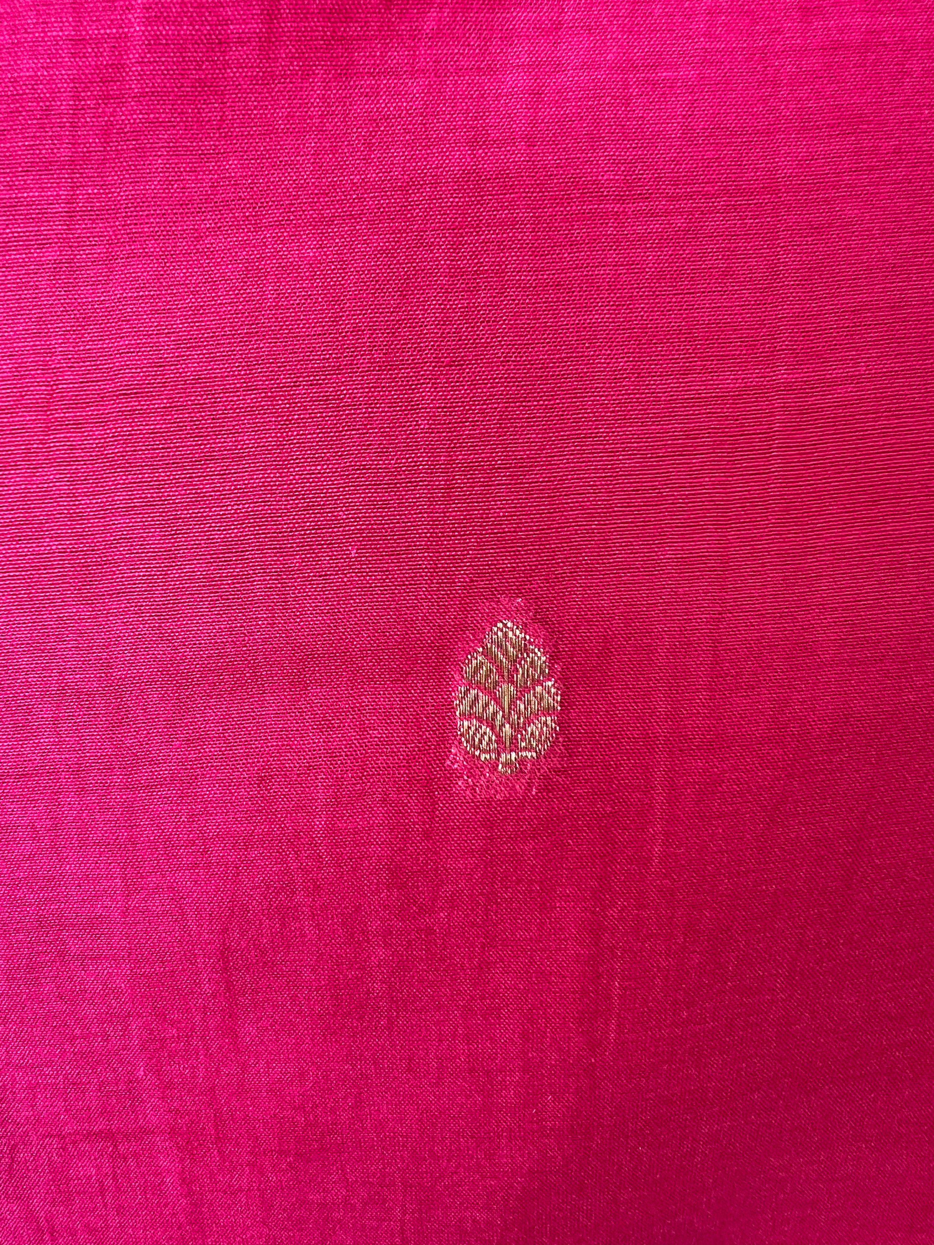 Banarsi zari woven boti with bandhej dupatta