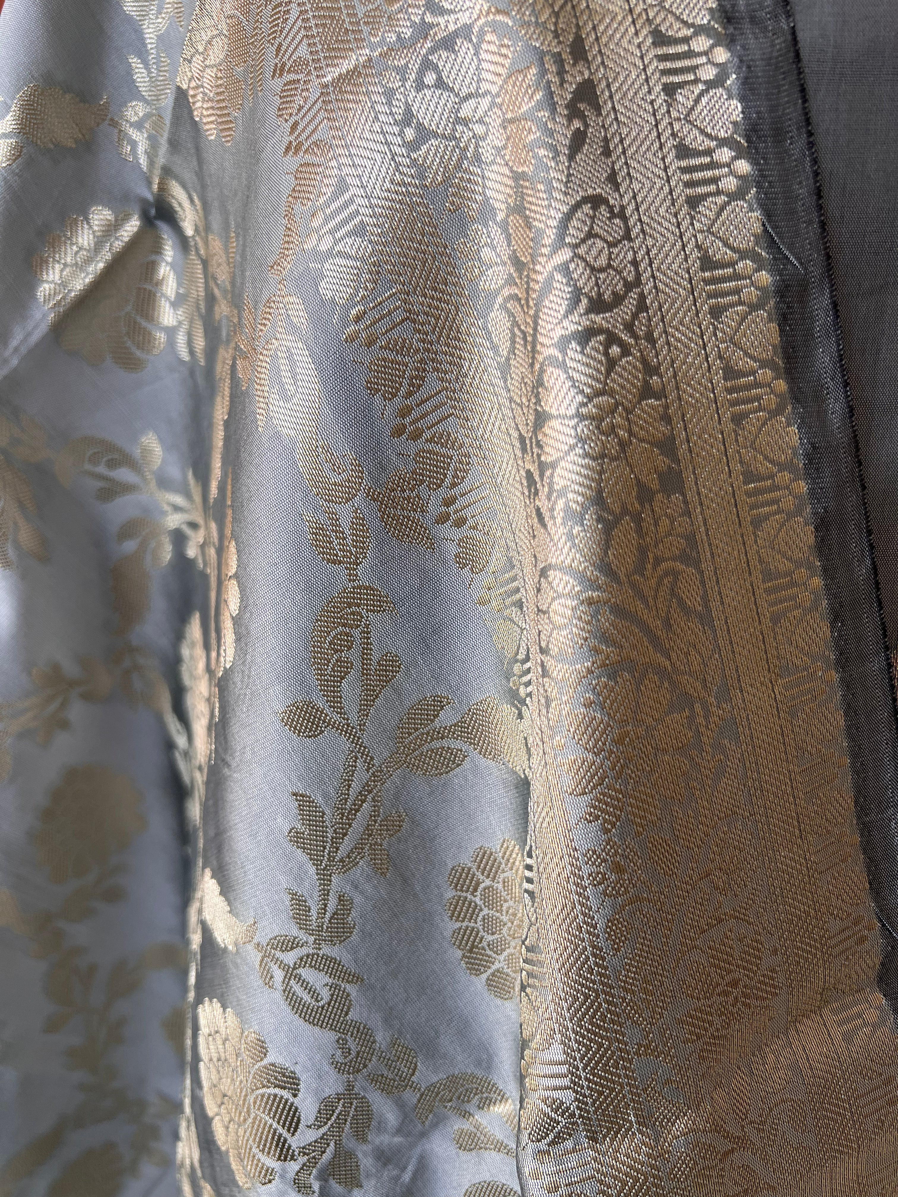 Banarsi Silk Floral Zari booty 3 piece suit set