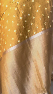 Banarsi zari woven boti with bandhej dupatta